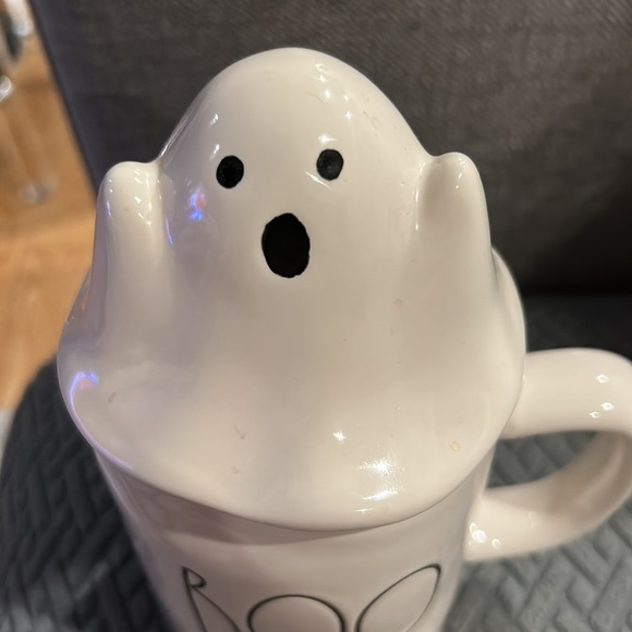 Rae Dunn Artisan Collection Ghost Topper Halloween Coffee Tea Mug - Picture 3 of 7